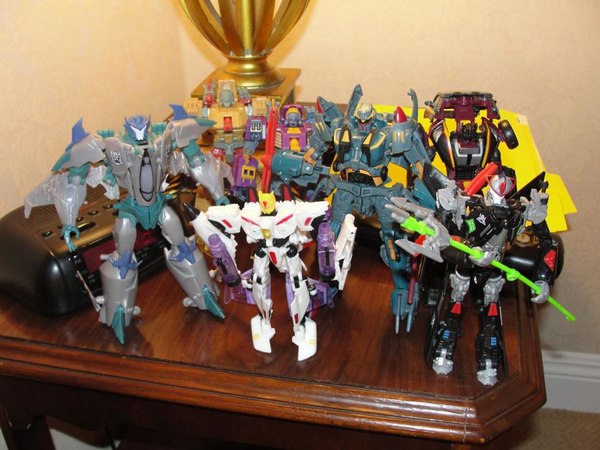 Botcon 2013   Attendee Exclusive Figures Rainmakers, Electro, Sandstorm, Mirage, Thundercracker, More (17 of 17)